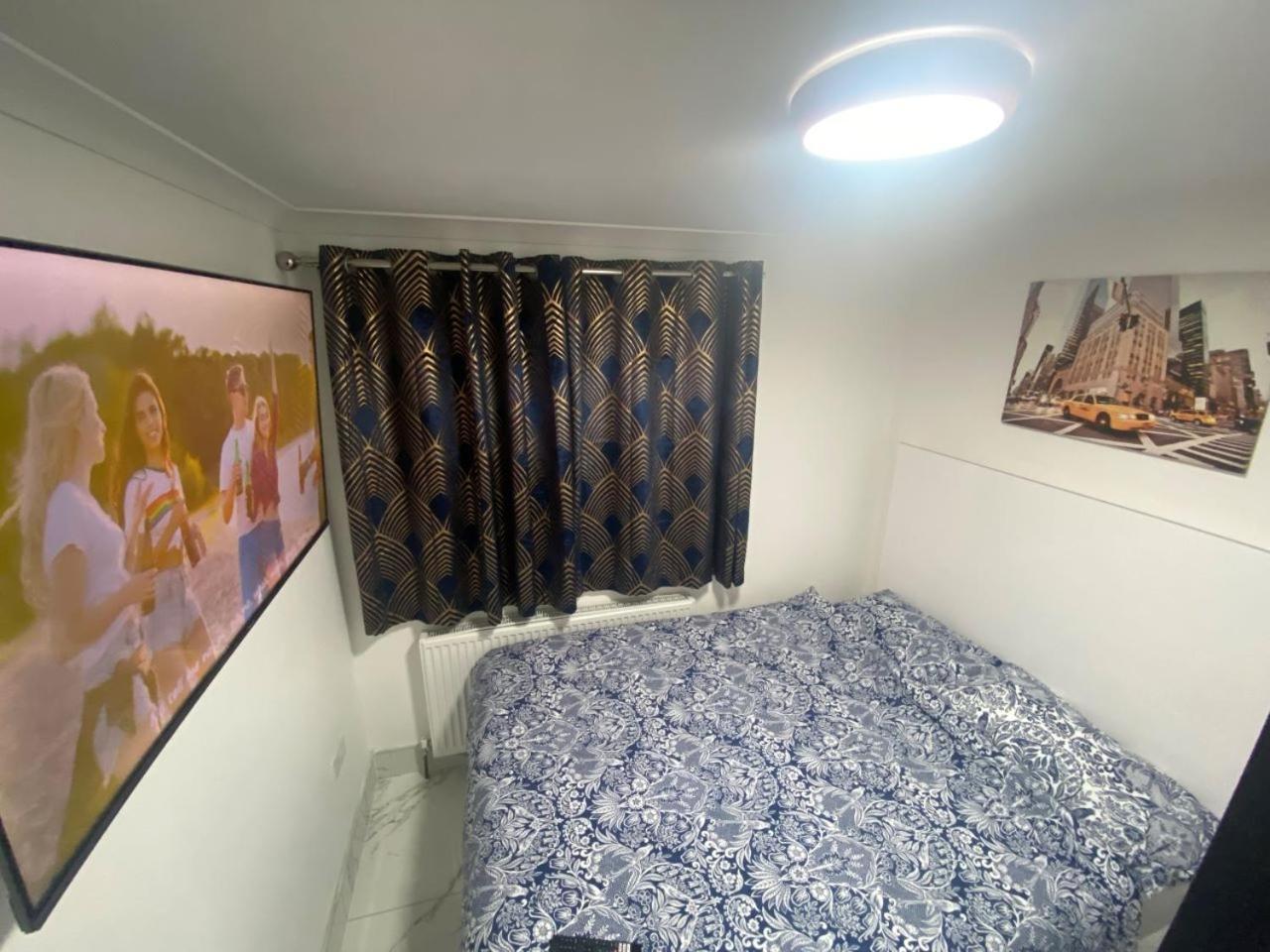 The Royal Boutique Oxford Lodge By London Sleep 6 Hayes  Eksteriør billede