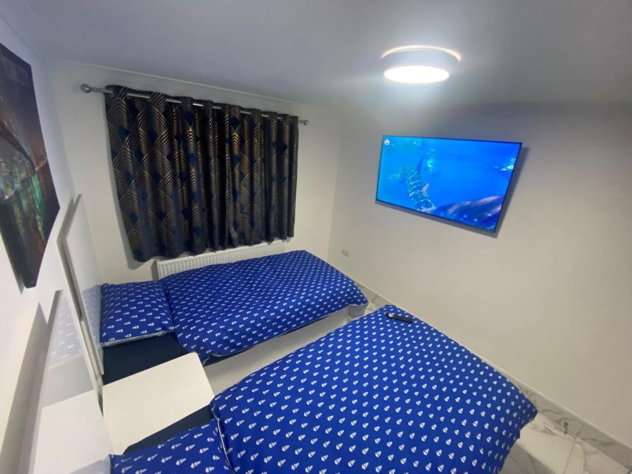 The Royal Boutique Oxford Lodge By London Sleep 6 Hayes  Eksteriør billede