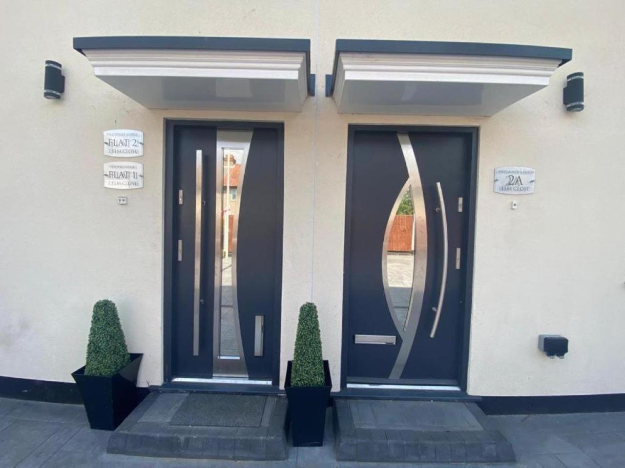 The Royal Boutique Oxford Lodge By London Sleep 6 Hayes  Eksteriør billede